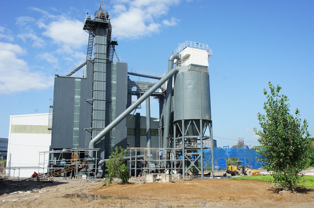 天然砂、水洗砂、機(jī)制砂有何區(qū)別?用什么制砂設(shè)備加工生產(chǎn)好?